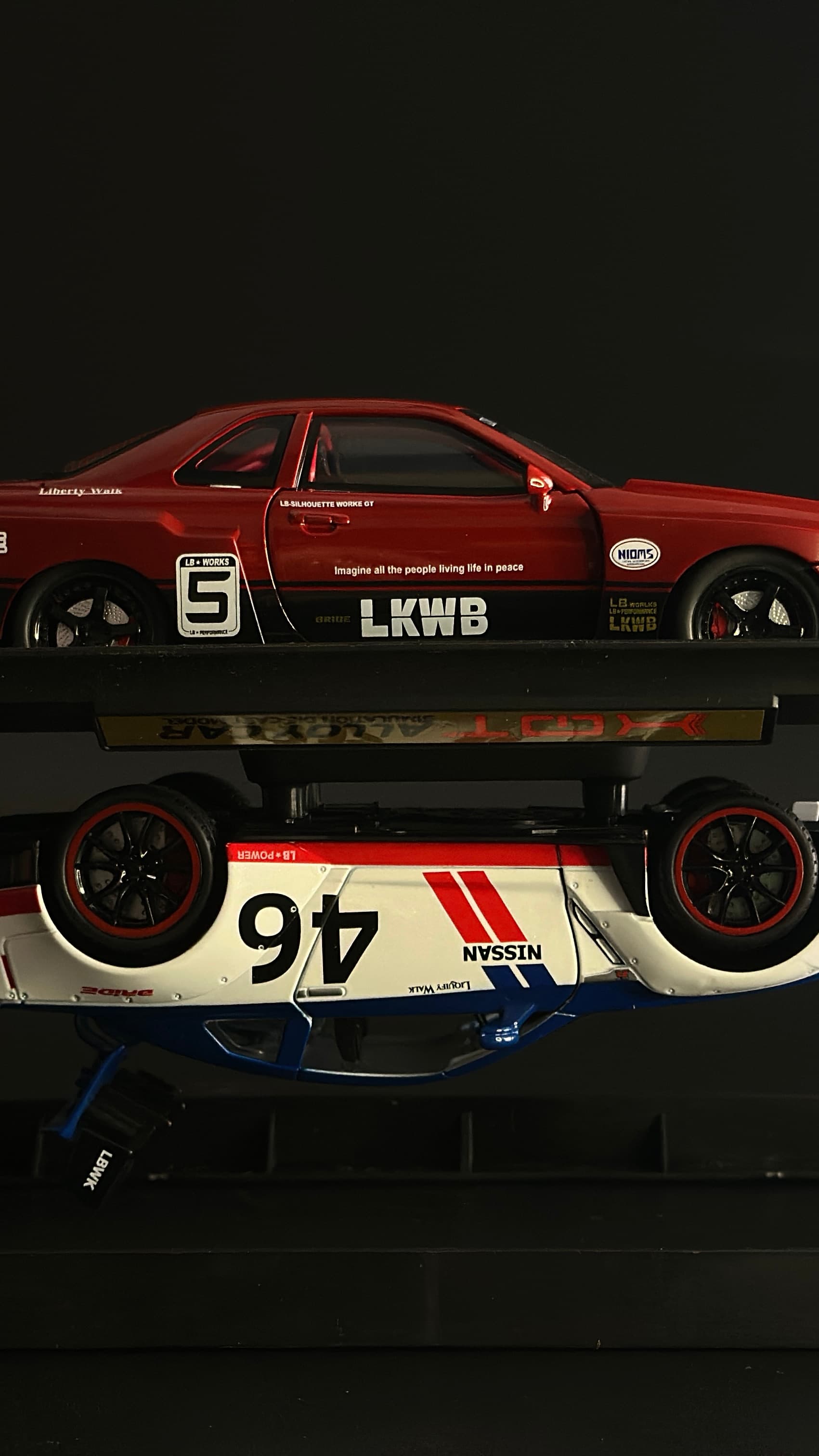 RACORA premium diecast scale model cars